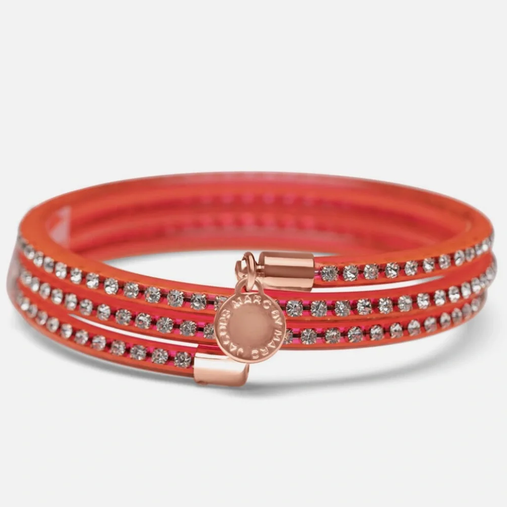 NWT Marc by Marc Jacob’s silicone Wrap Bracelet with Rose Gold Charm - Picture 1 of 2